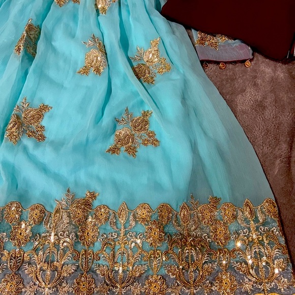 3 pc Formal sharara pakistani Indian wedding wear - sky blue medium size - Picture 6 of 7